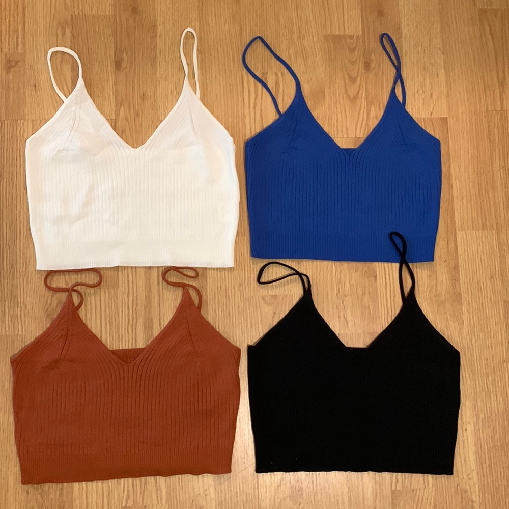 Women’s cropped tank top V neck BRAND NEW